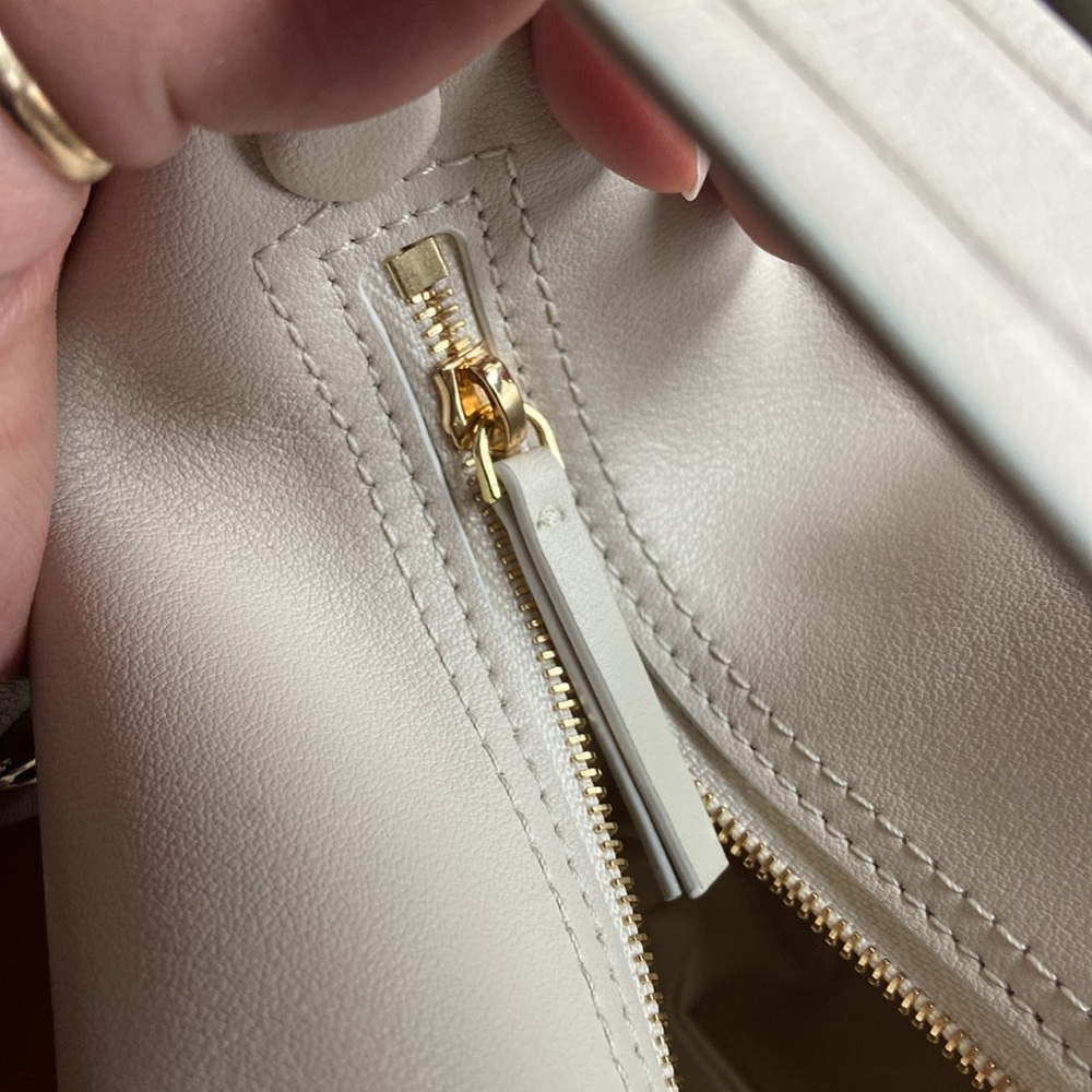 Small bag - Picture 8 of 10